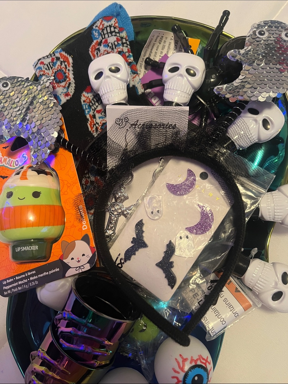 Kids Accessories Halloween Skull Headband and Lip Balm Set - 14 pieces - New - Picture 2 of 2